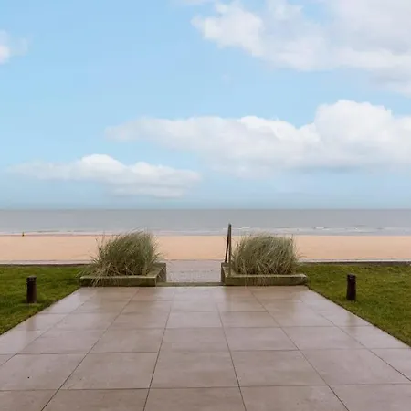 Huswell - With Garden At The Seaside In Apartamento *
